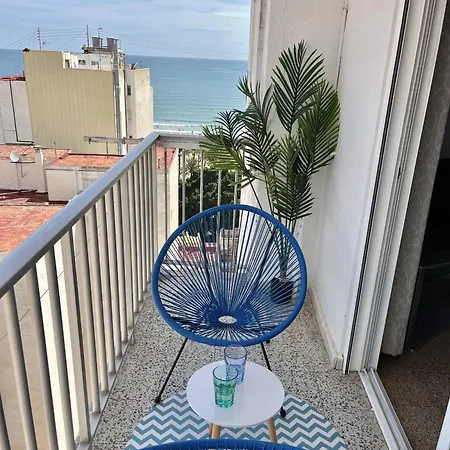 Miralmar, 12-78 Apartment