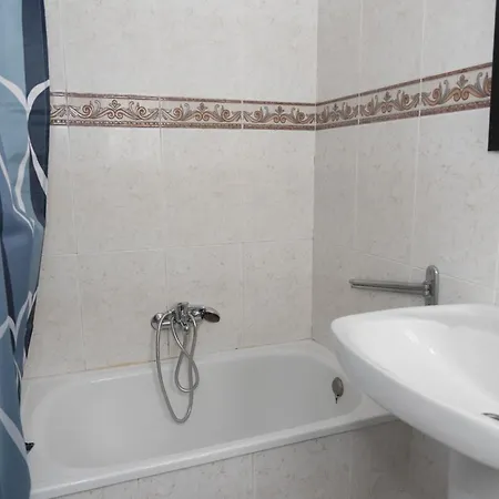 Miralmar, 12-78 Apartamento *
